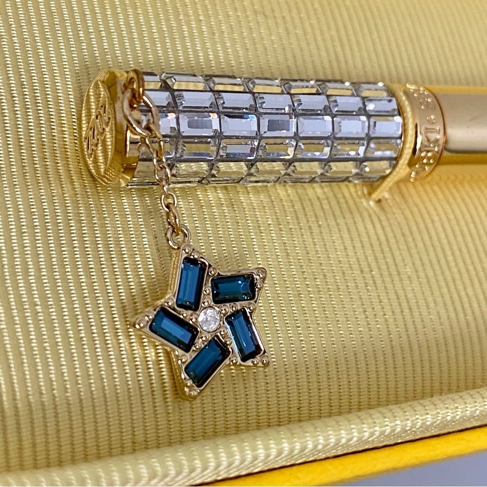 Swarovski Gold Crystal Pen with Blue Star Charm in Yellow Gift Box - Picture 5 of 10